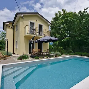 Villa House With Pool, Čavle